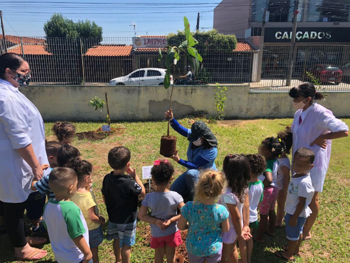 DAE realiza atividades socioambientais com alunos