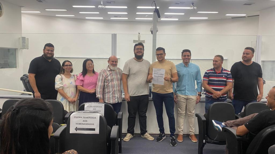 Republicanos oficializa a filiação de Jesua Savazzi