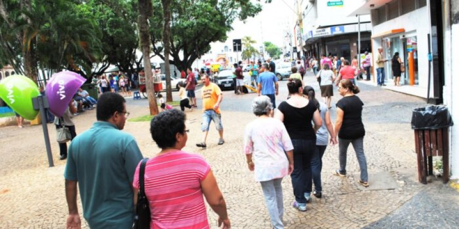 Comércio de rua de SB não abre no feriado de Finados