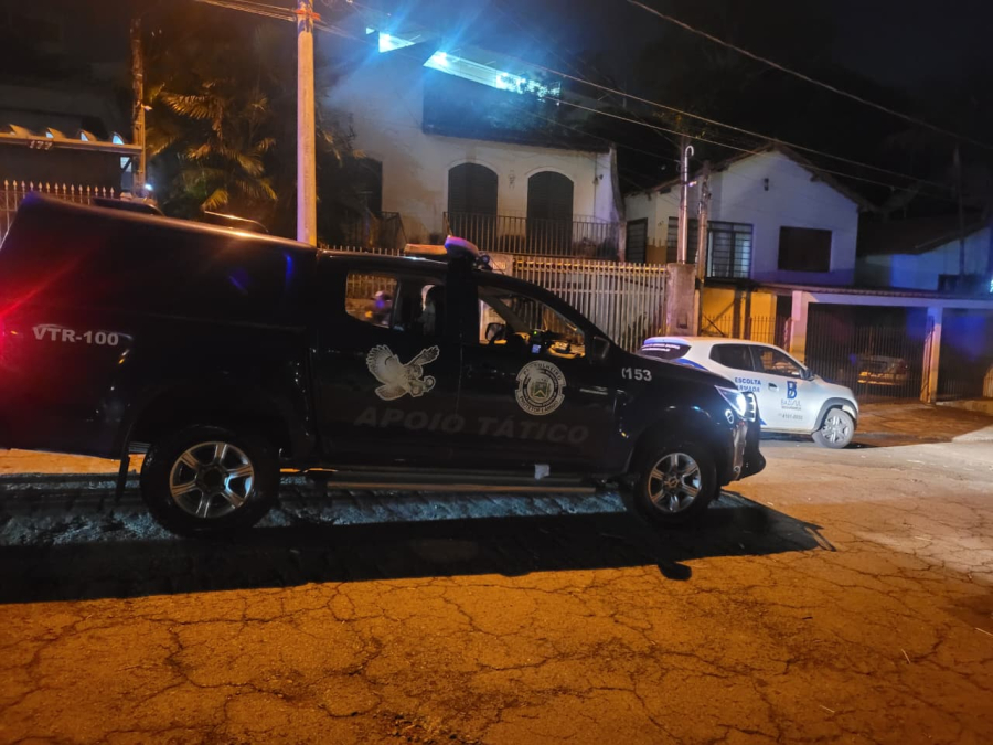 Vigilante e dois amigos são presos pela GCM por porte ilegal de armas; vieram comprar drogas