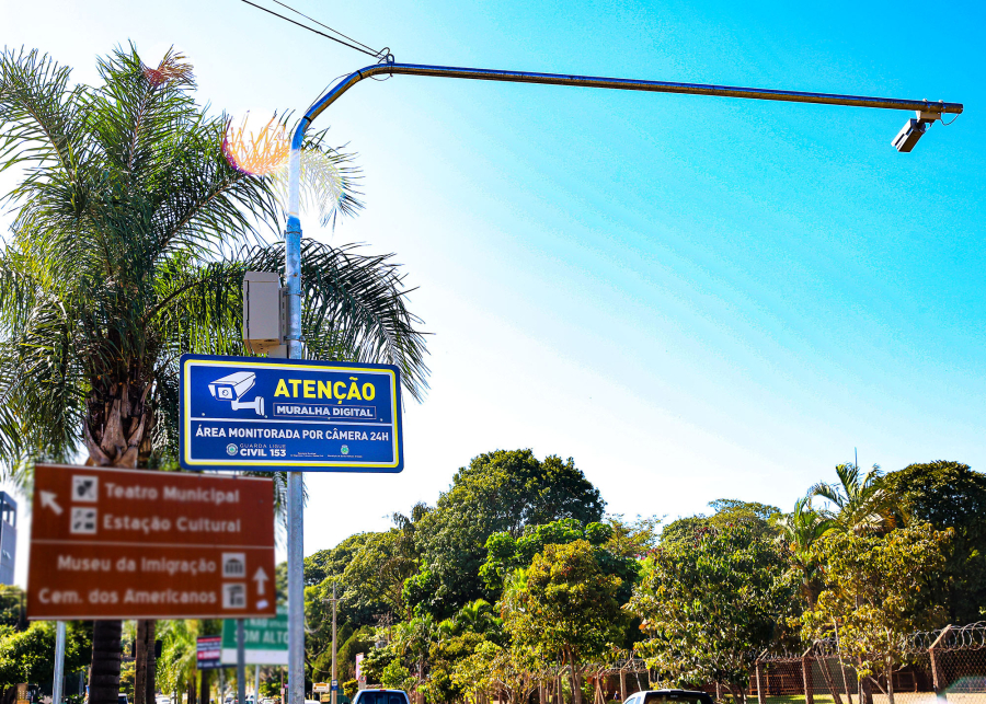 Muralha Digital: Prefeitura instala novas câmeras OCR e amplia sistema de monitoramento
