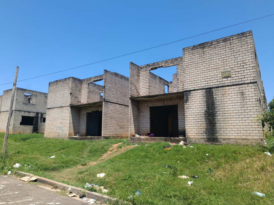 Governador Tarcísio quer ajudar Santa Bárbara a concluir obras paradas dos predinhos do Olaria e piscina do Cielo